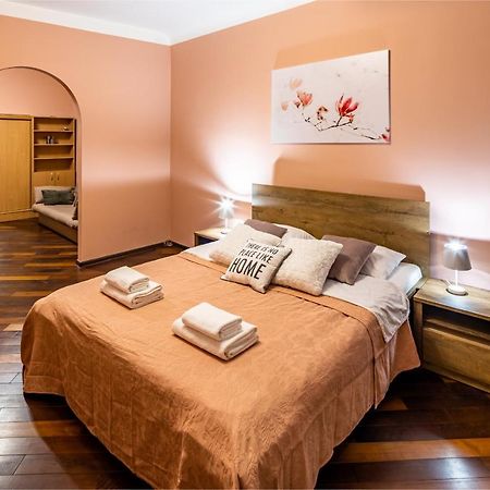 The Main Square! 2 Separated Bedrooms, Balcony إلفيف المظهر الخارجي الصورة
