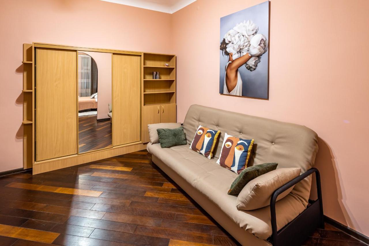 The Main Square! 2 Separated Bedrooms, Balcony إلفيف المظهر الخارجي الصورة